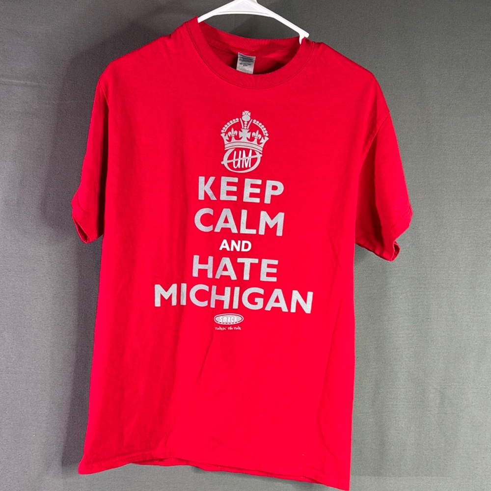 Ohio State Red Graphic T-Shirt size medium‎